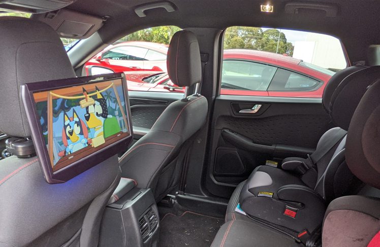 Omni Touchscreen Entertainment Unit installation turned On